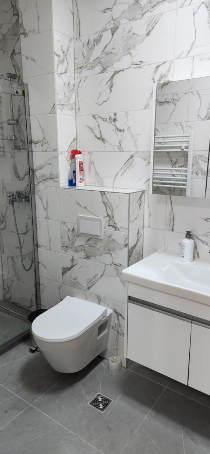 Brand New Two Bedroom And One Living Room Apartment In A Great Location! SJJ Exterior foto